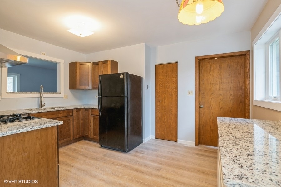 210 Brookhill Road Libertyville, IL 60048 - Photo 24 of 38