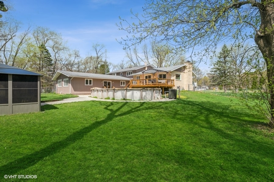 210 Brookhill Road Libertyville, IL 60048 - Photo 33 of 38