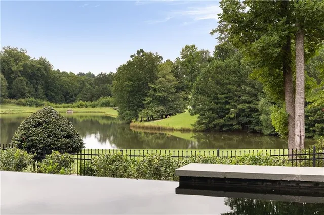 $3,675,000 | 929 Middle Fork Trail, Suwanee, GA 30024