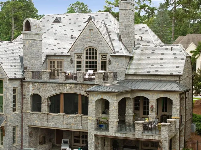 $3,875,000 | 929 Middle Fork Trail, Suwanee, GA 30024