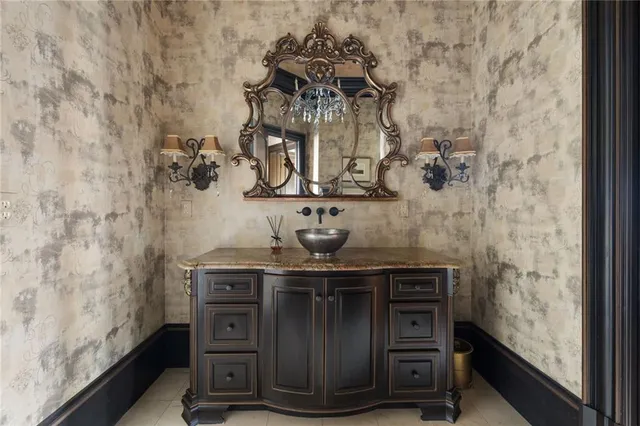 $3,875,000 | 929 Middle Fork Trail, Suwanee, GA 30024