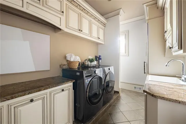 $3,675,000 | 929 Middle Fork Trail, Suwanee, GA 30024