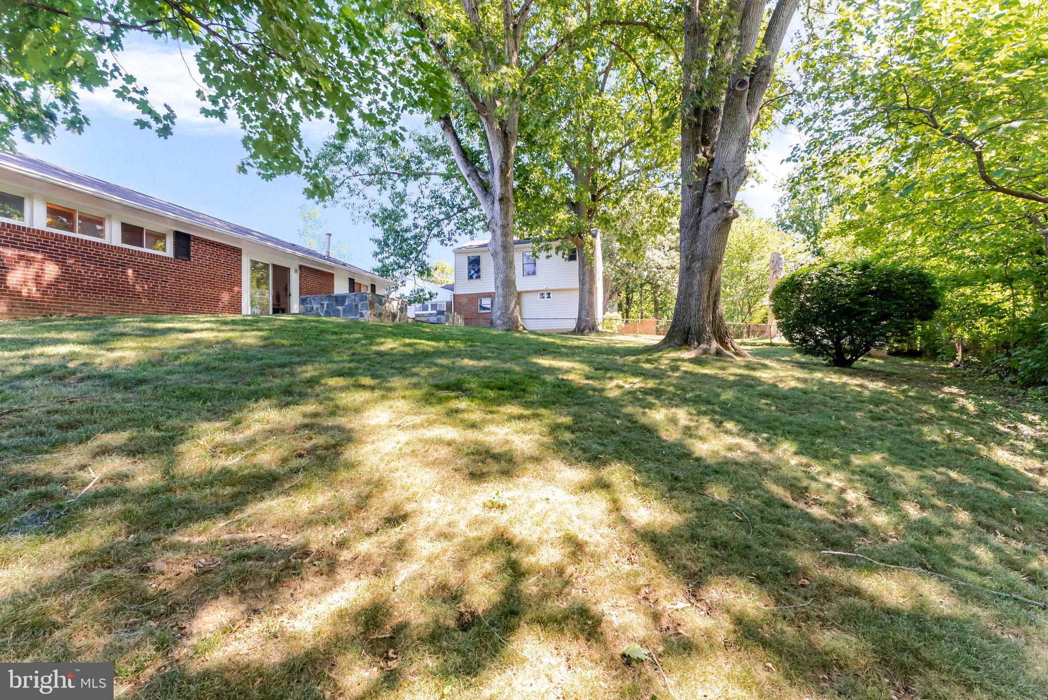 5825 Atteentee Road Springfield, VA 22150 - Photo 34 of 37