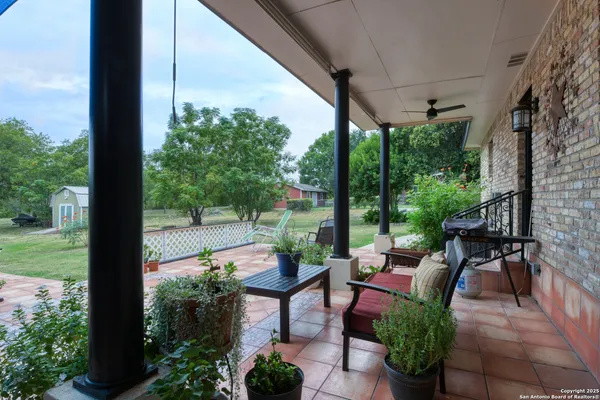 $600,000 | 510 Rudeloff Road, Seguin, TX 78155