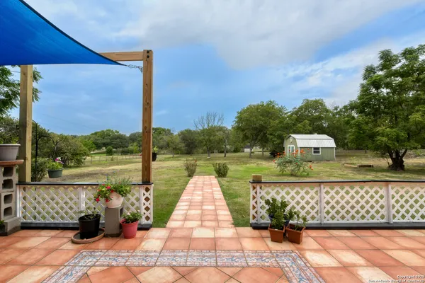 $600,000 | 510 Rudeloff Road, Seguin, TX 78155