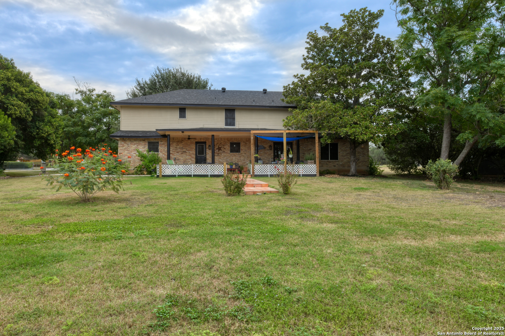 510 Rudeloff Road Seguin, TX 78155 - Photo 51 of 54 front view of a house with a yard
