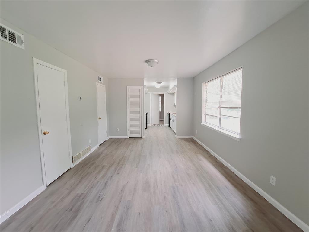 633 Rutgers Drive Lancaster, TX 75134 - Photo 6 of 23