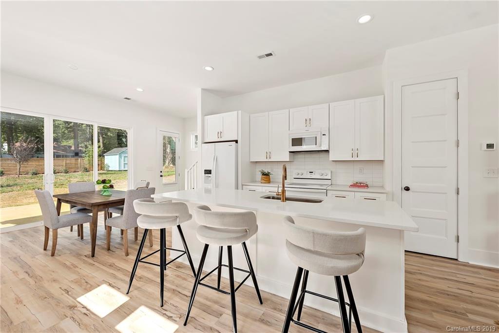 1513 Walton Road Charlotte, NC 28208 - Photo 5 of 22 Gallery Image 5