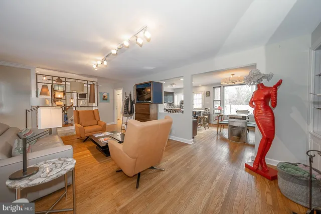 $1,200,000 | 1022 Clover Hill Road, Wynnewood, PA 19096