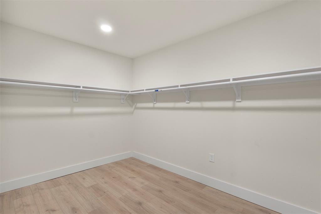 5124 Kilpatrick Avenue Fort Worth, TX 76107 - Photo 16 of 31 a view of an empty room