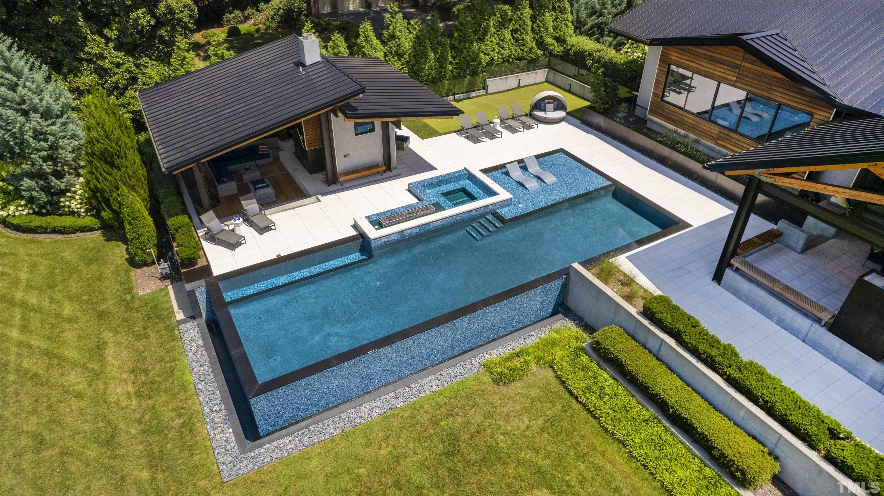 2315 Beechridge Road Raleigh, NC 27608 - Photo 4 of 78