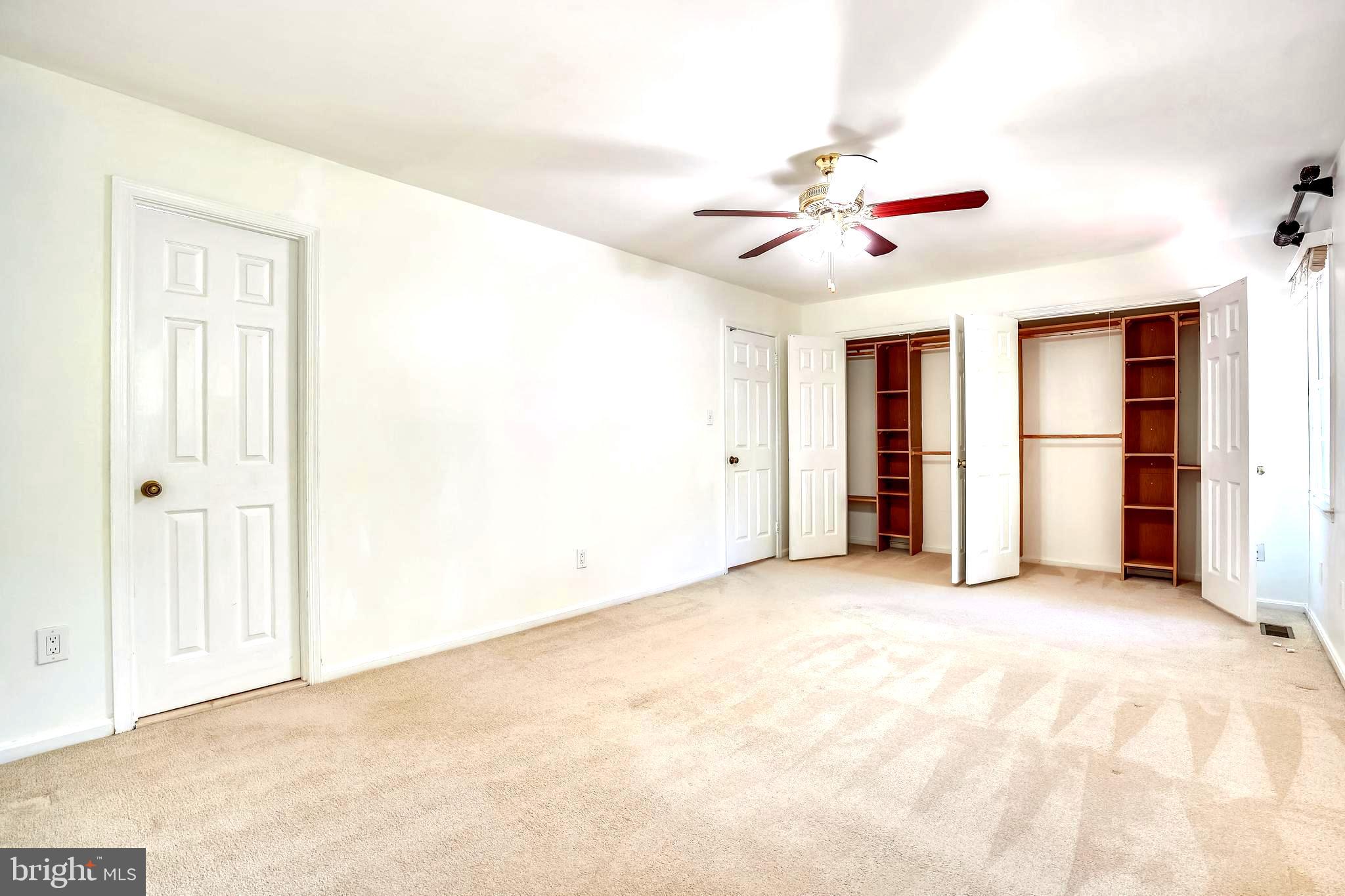 3151 Borge Street Oakton, VA 22124 - Photo 22 of 46 owner's bedroom