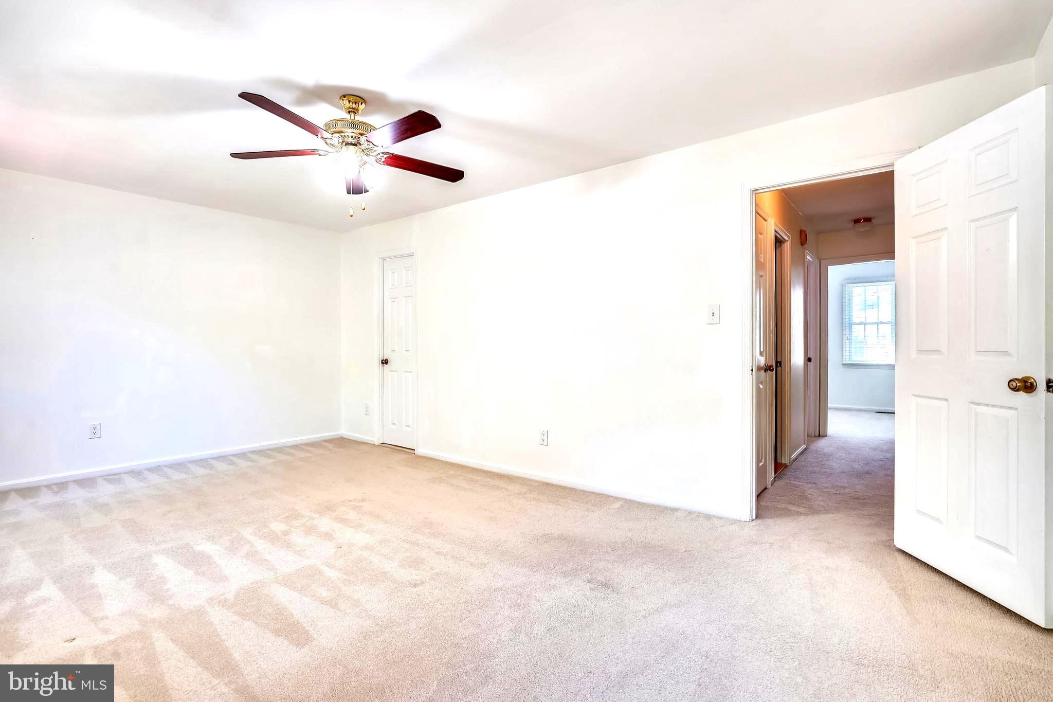 3151 Borge Street Oakton, VA 22124 - Photo 24 of 46 owner's bedroom