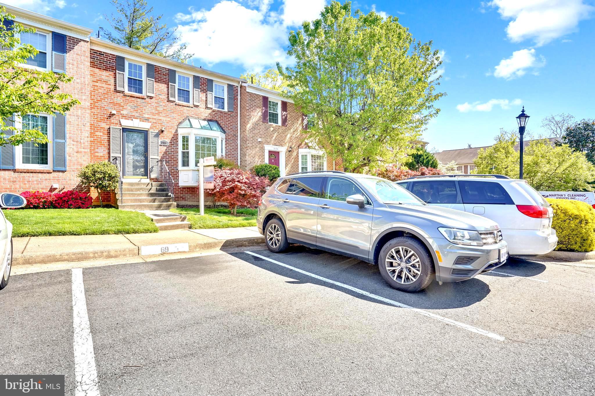 3151 Borge Street Oakton, VA 22124 - Photo 4 of 46 Front