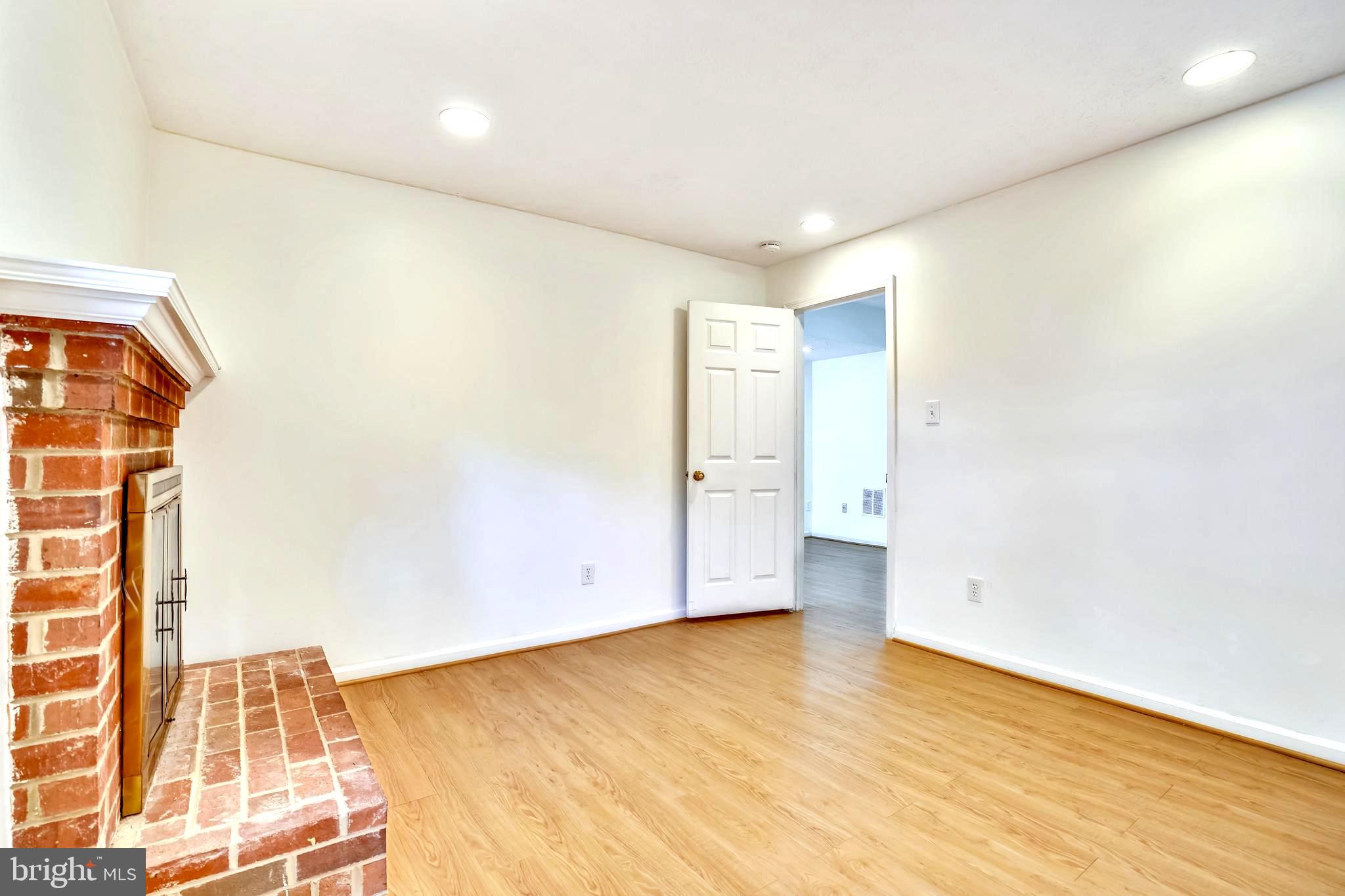 3151 Borge Street Oakton, VA 22124 - Photo 37 of 46 basement office or den