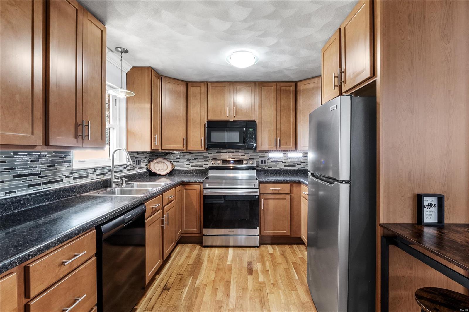 7 Hollyhock Lane Belleville, IL 62221 - Photo 18 of 47