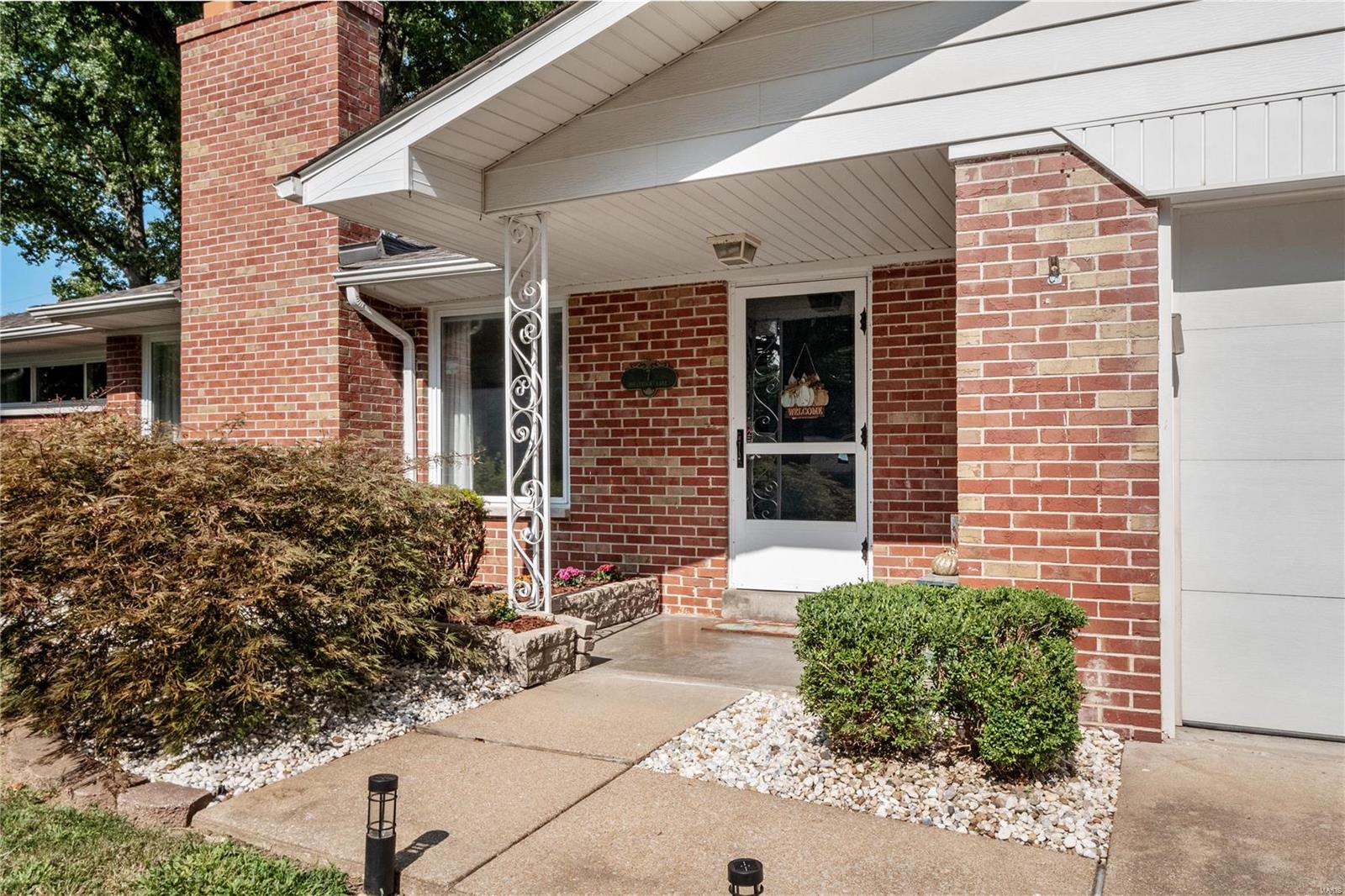 7 Hollyhock Lane Belleville, IL 62221 - Photo 2 of 47