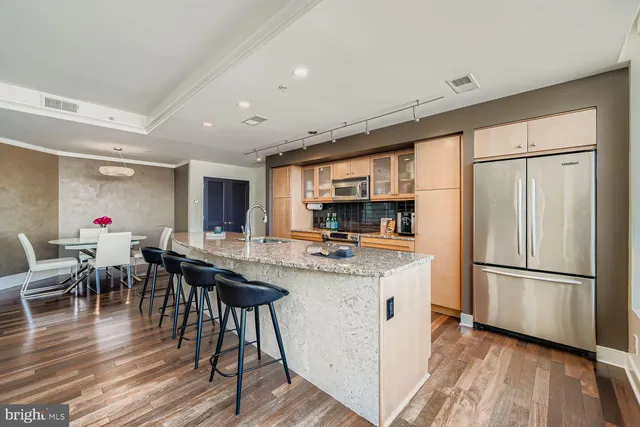 $5,700 | 675 President Street, Unit 2709, Baltimore, MD 21202