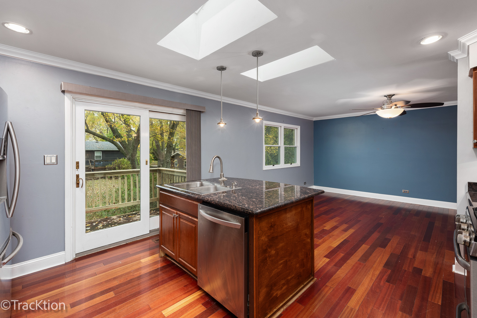 612 Ridgeview Street Downers Grove, IL 60516 - Photo 11 of 29 Gallery Image 11