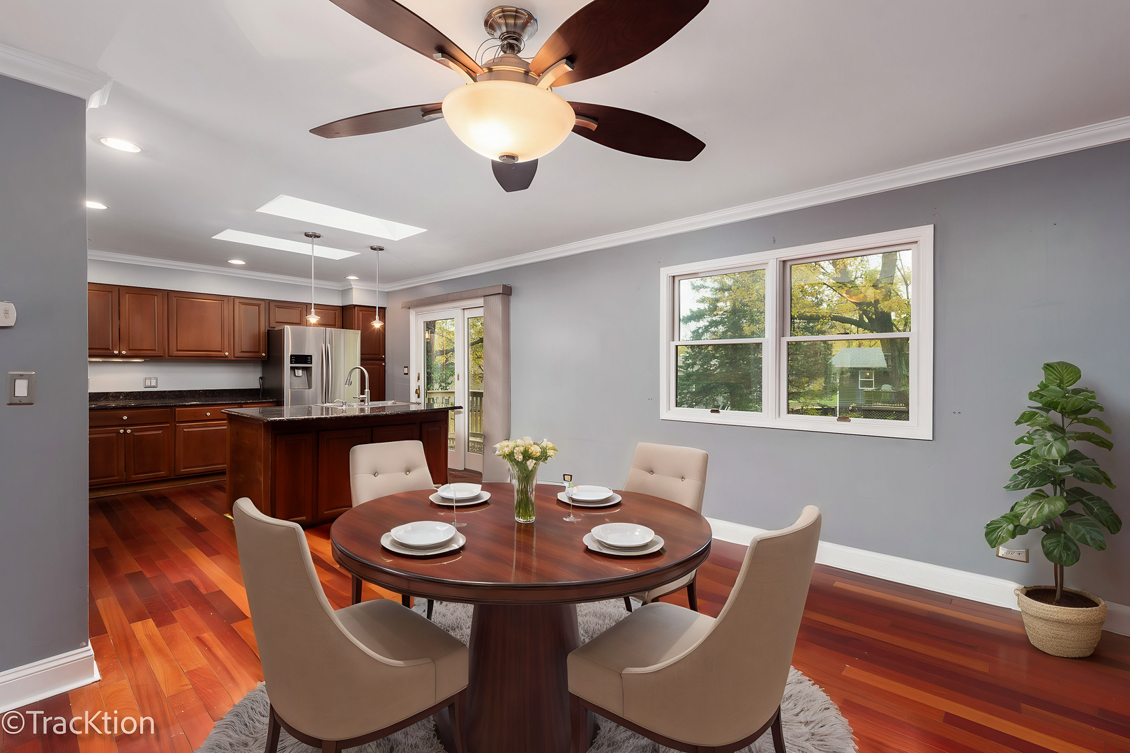 612 Ridgeview Street Downers Grove, IL 60516 - Photo 7 of 29 Gallery Image 7