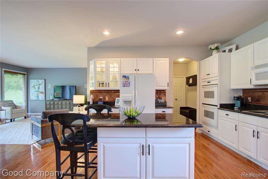 1264 Putnam Circle Rochester, MI 48307 - Photo 13 of 65