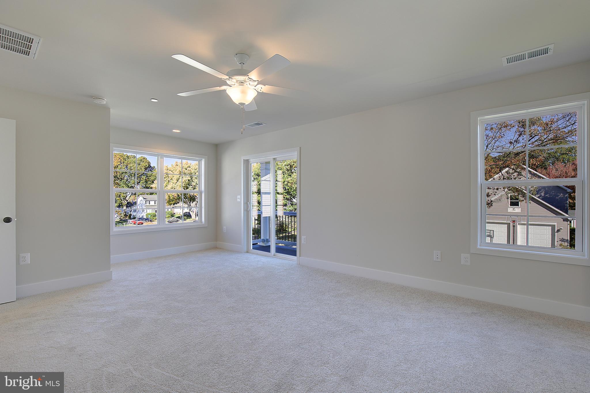 311 Poplar Avenue Edgewater, MD 21037 - Photo 18 of 39 Primary Bedroom/Waterviews
