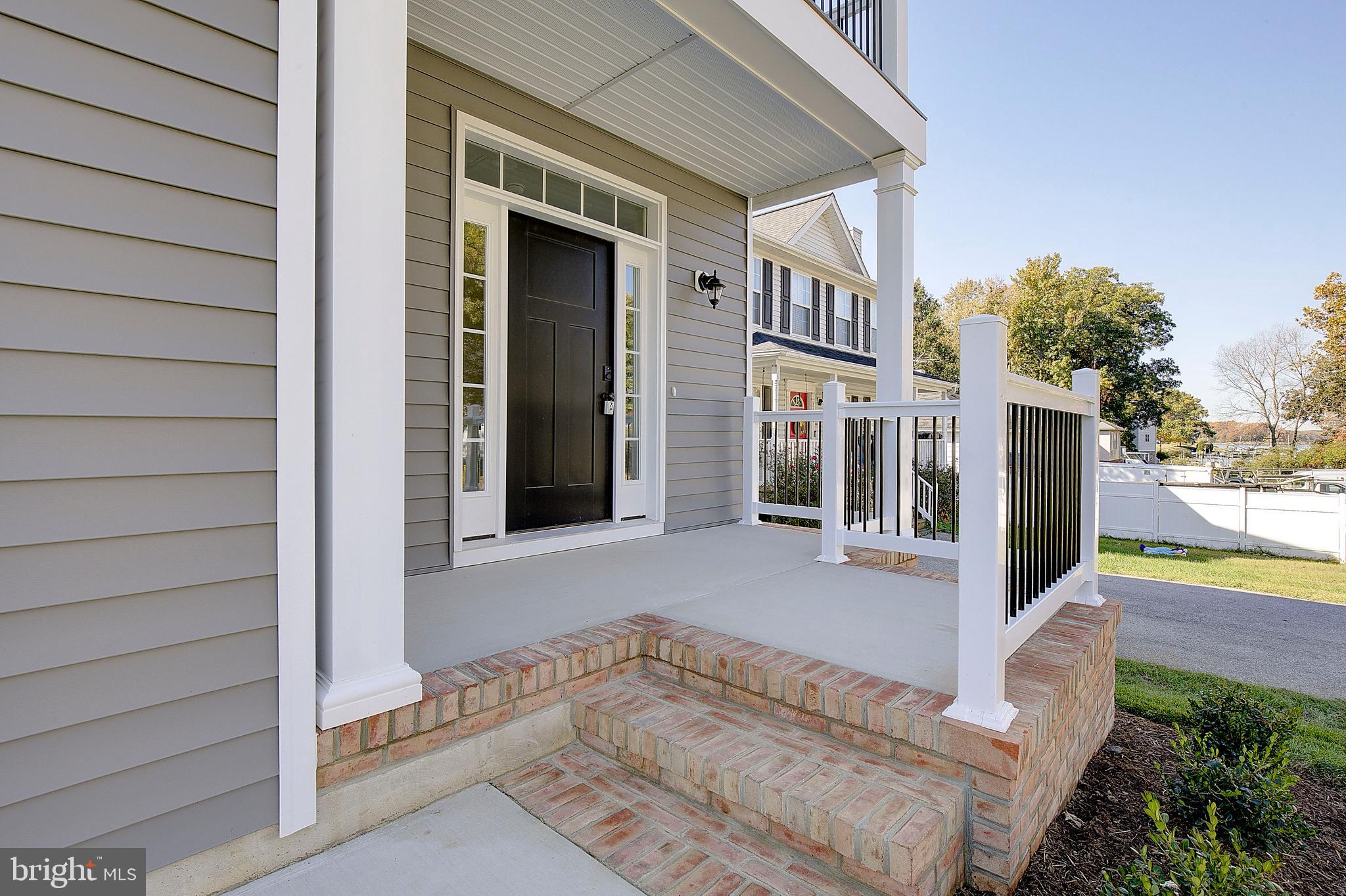 311 Poplar Avenue Edgewater, MD 21037 - Photo 3 of 39 Front Porch/Waterview