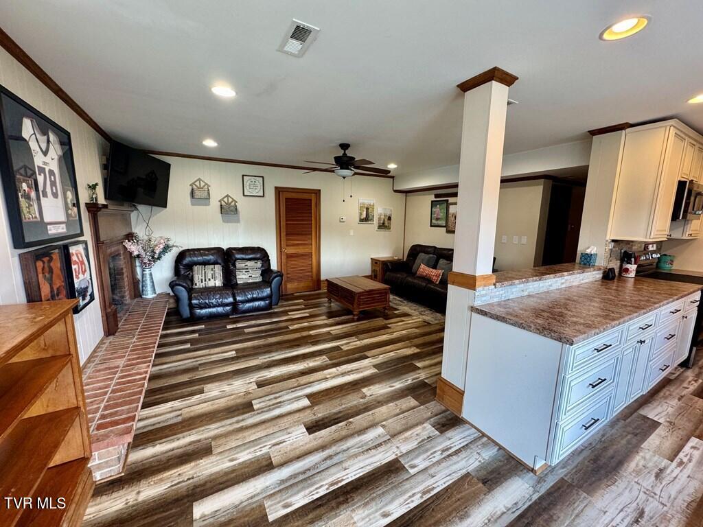 524 Old Stage Road Chilhowie, VA 24319 - Photo 9 of 55 100929_40