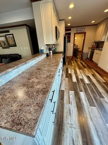 $369,900 | 524 Old Stage Road, Chilhowie, VA 24319