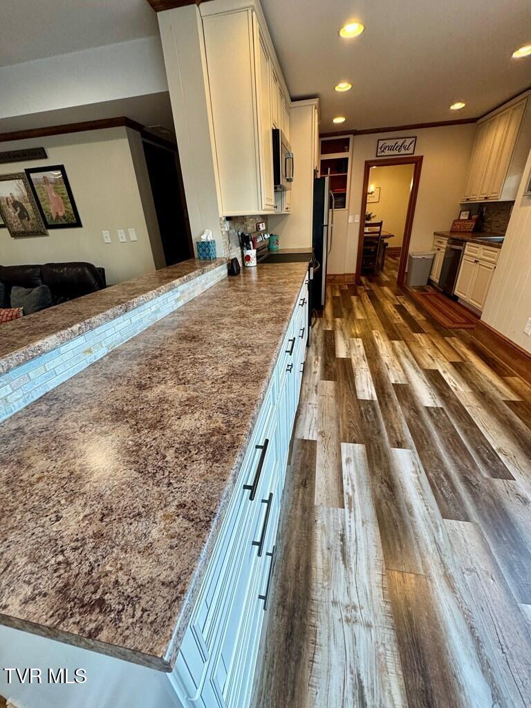 524 Old Stage Road Chilhowie, VA 24319 - Photo 10 of 55 100929_38