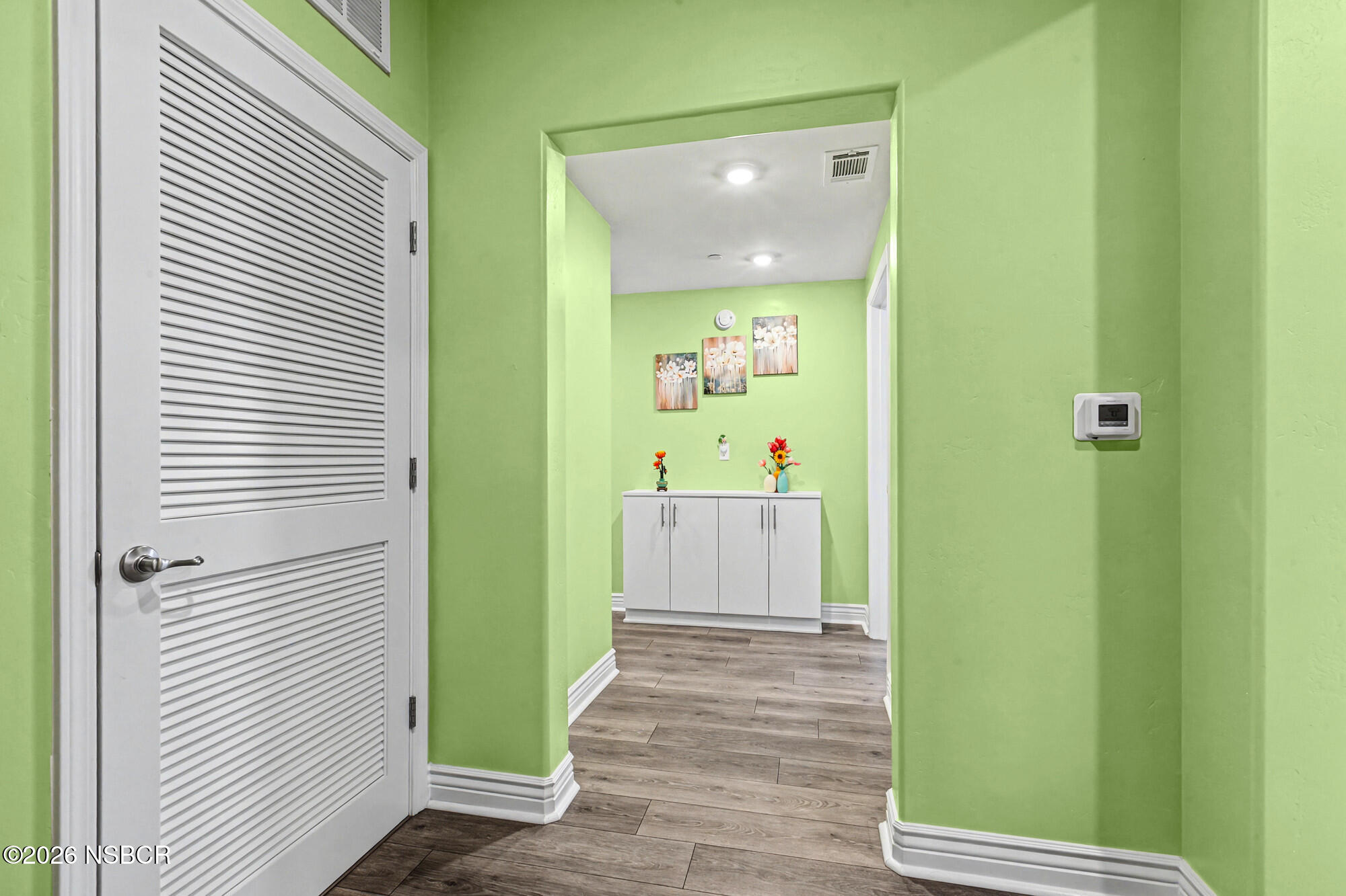 925 Madonna Road, Unit 101 San Luis Obispo, CA 93405 - Photo 10 of 27 Hallway