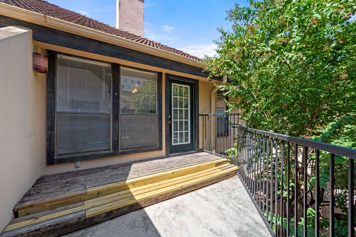 2110 Rio Grande Street, Unit 306 Austin, TX 78705 - Photo 10 of 10 a view of a balcony
