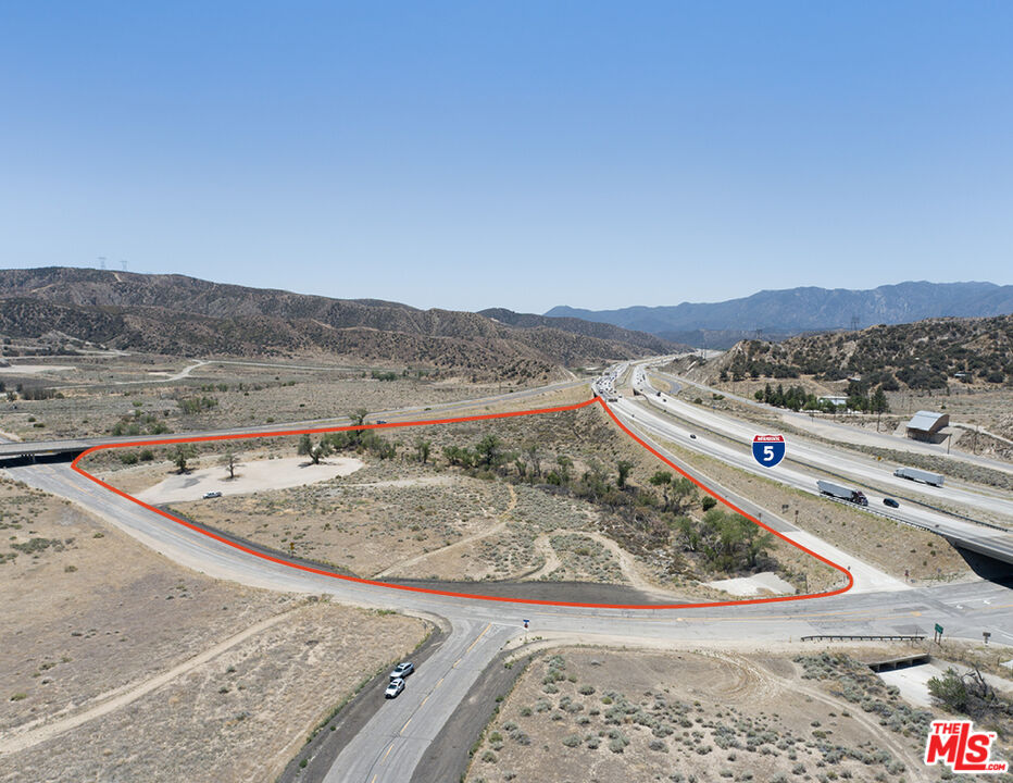 9 Quail Lake Road Lebec, CA 93243 - Photo 1 of 6 Gallery Image 1