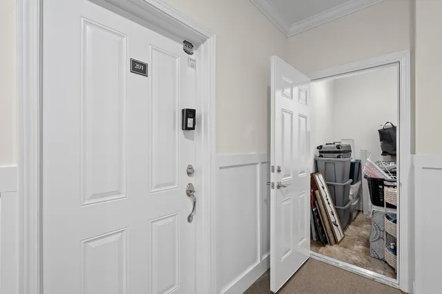 a picture of a bathroom