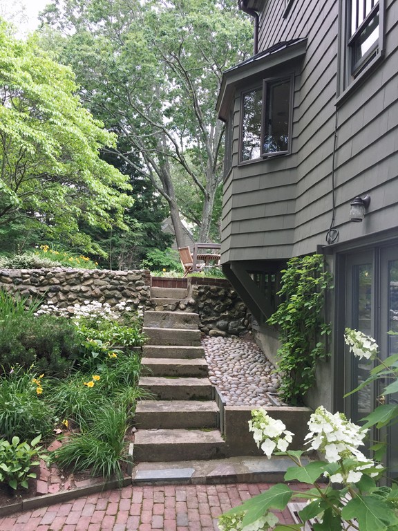 56 Morningside Road Needham, MA 02492 - Photo 11 of 30