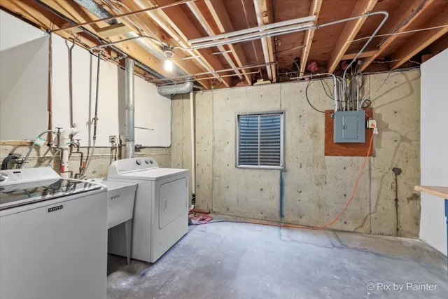 a view of a storage & utility room