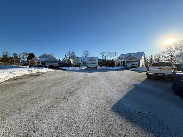 $40,000 | 27 Lake Vista Court, Lake Villa, IL 60046