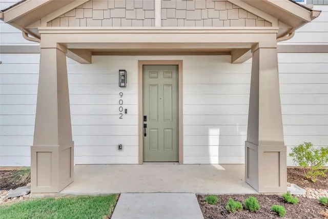 $2,814 | 7403 Wondering Armadillo Way, Austin, TX 78744