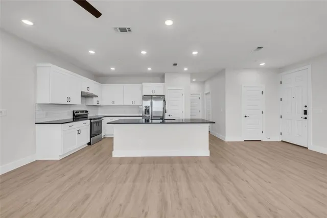 $2,814 | 7403 Wondering Armadillo Way, Austin, TX 78744