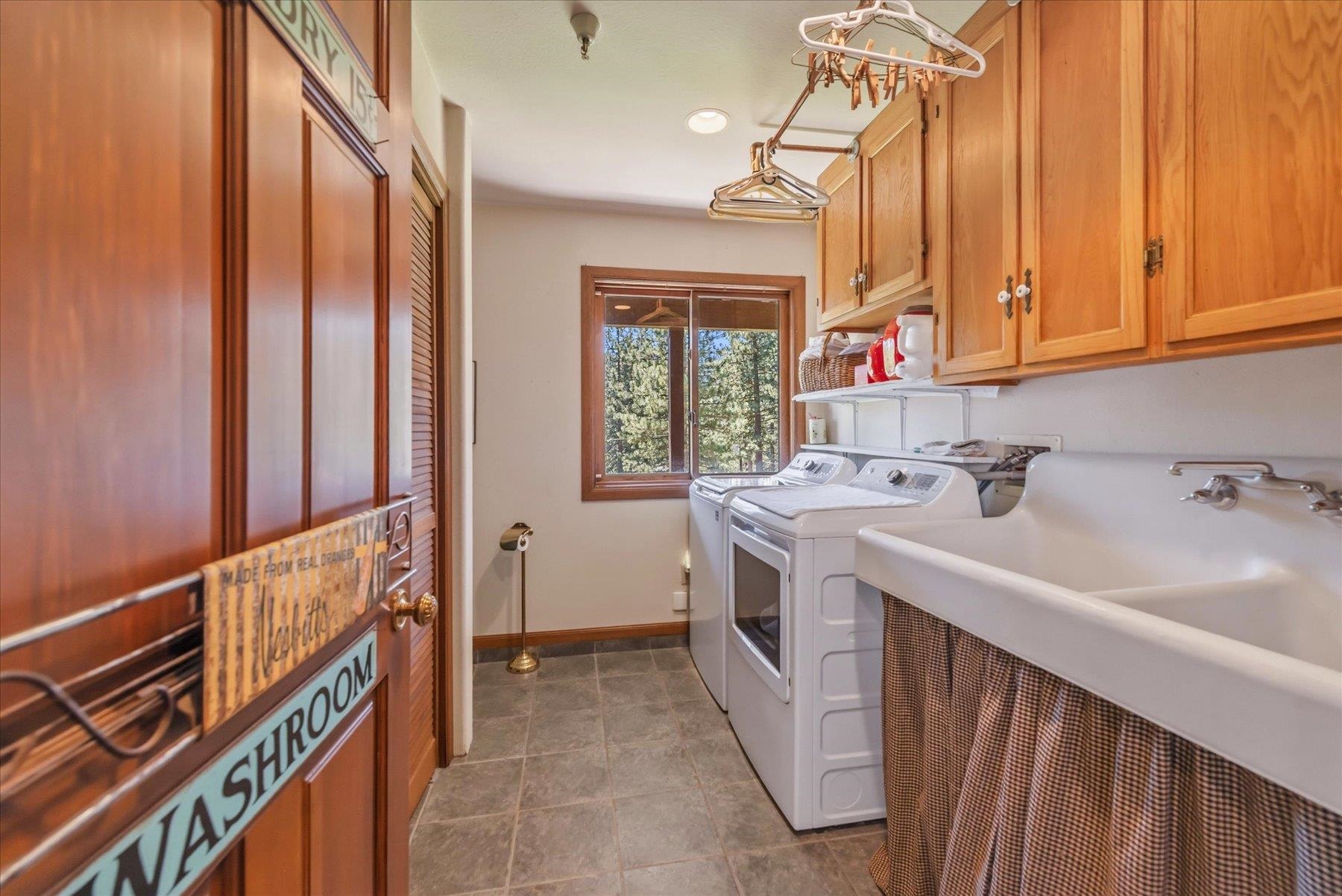 1081 Sandy Way Olympic Valley, CA 96146 - Photo 19 of 28