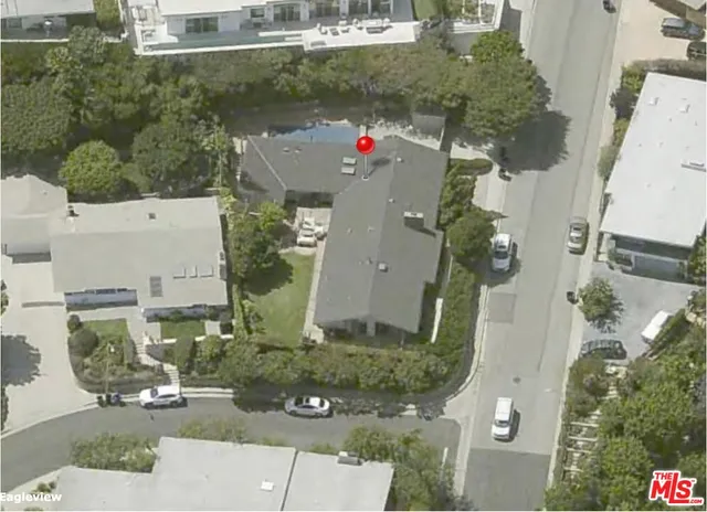 $2,195,000 | 1103 Lachman Lane, Pacific Palisades, CA 90272