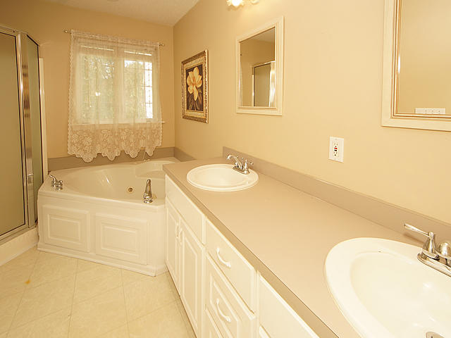 139 Winding Rock Road Goose Creek, SC 29445 - Photo 19 of 40 18