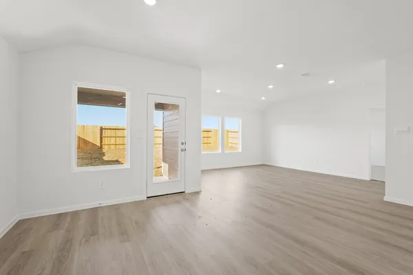 $295,990 | 541 Wax Myrtle Way, Hockley, TX 77447