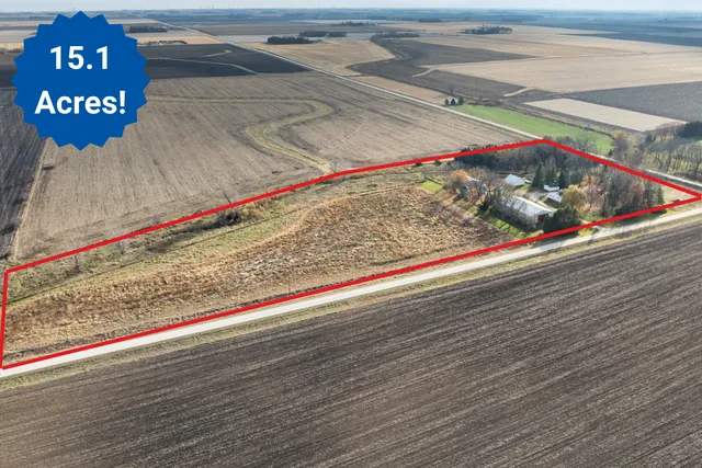 $325,000 | 19068 620th Avenue, Rose Creek, MN 55970