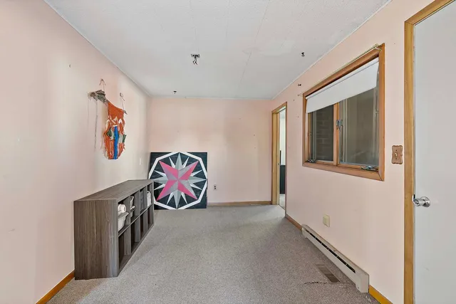 $325,000 | 19068 620th Avenue, Rose Creek, MN 55970