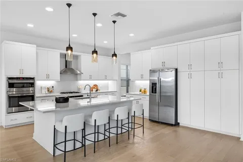 $995,000 | 21072 Teak Tree Terrace, Estero, FL 33928