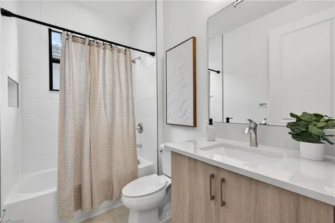 $995,000 | 21072 Teak Tree Terrace, Estero, FL 33928