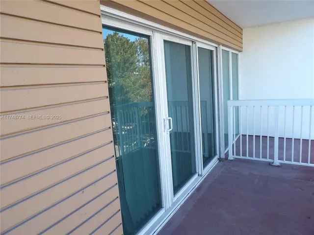 $365,000 | 2740 Southwest 28th Terrace, Unit 301, Miami, FL 33133