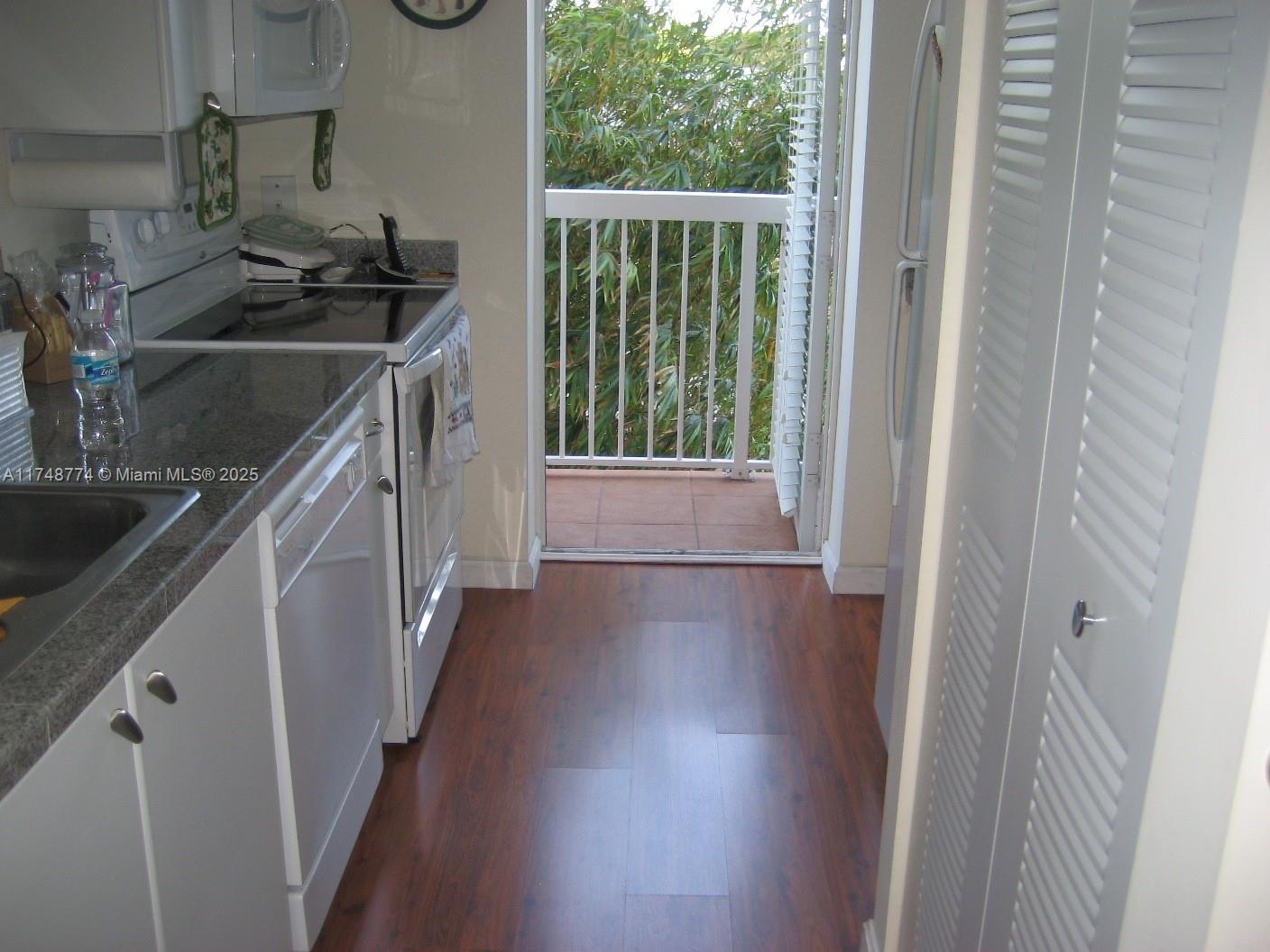 2740 Southwest 28th Terrace, Unit 301 Miami, FL 33133 - Photo 3 of 21