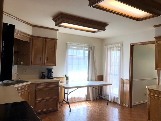 $2,395 | 1006 Oakhaven Circle, College Station, TX 77840